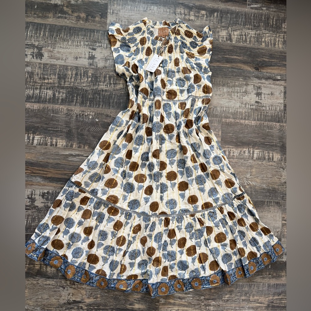 NWT CLARA THE LABEL Floral Tiered Midi Dress in Cream, Blue & Brown